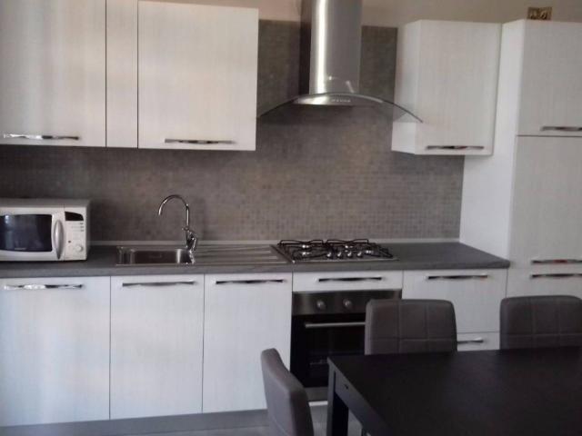Appartamento in affitto a Cornate D'adda, Lombardia