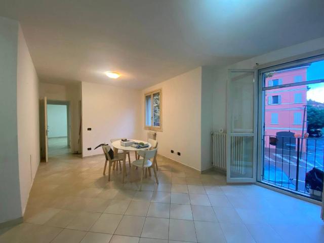 Appartamento in affitto a Pianura Reggiana, Re
