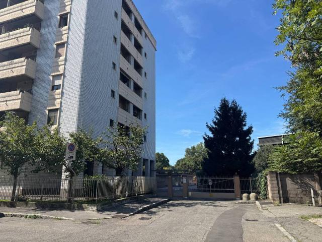 Appartamento in affitto a Molinetto di Lorenteggio, Corsico