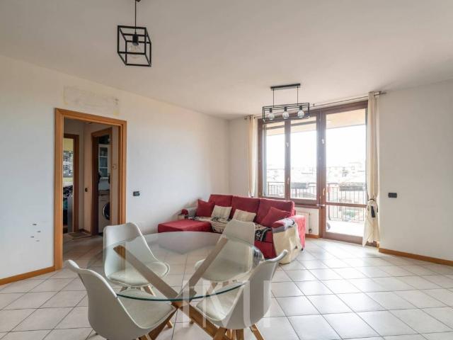 Appartamento in affitto a Quartiere Giorgella, Corsico
