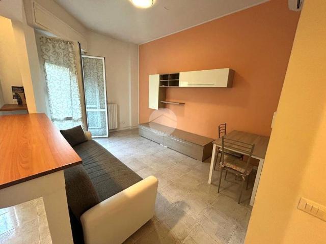 Appartamento in affitto a Molinetto di Lorenteggio, Corsico