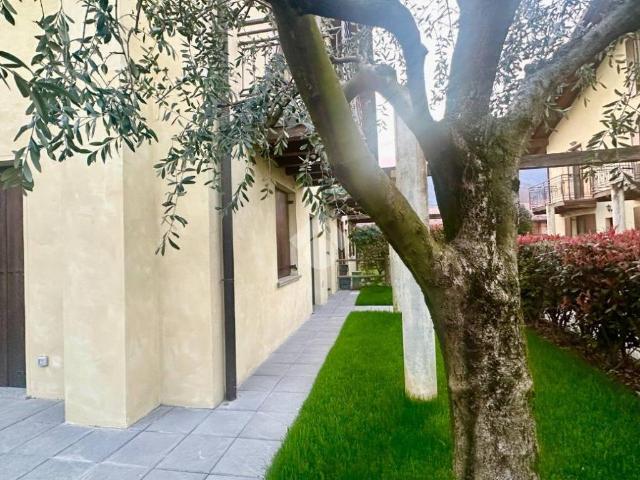 Appartamento in affitto a Corte Franca, Lombardia