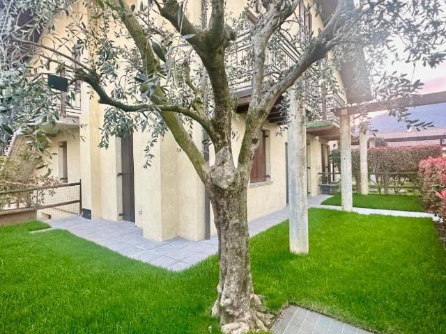 Appartamento in affitto a Corte Franca, Lombardia