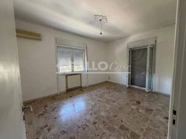 Appartamento in affitto a Popilia, Calabria