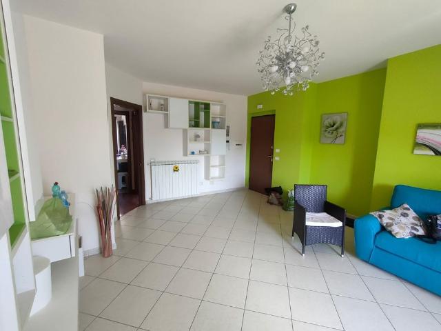 Appartamento in affitto a Popilia, Calabria