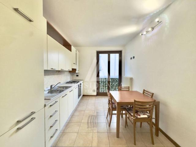 Appartamento in affitto a Tregolo, Costa Masnaga
