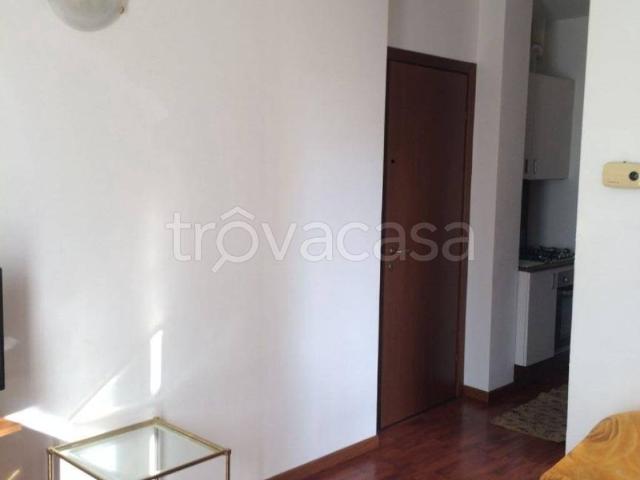 Appartamento in affitto a Costa Masnaga, Lombardia