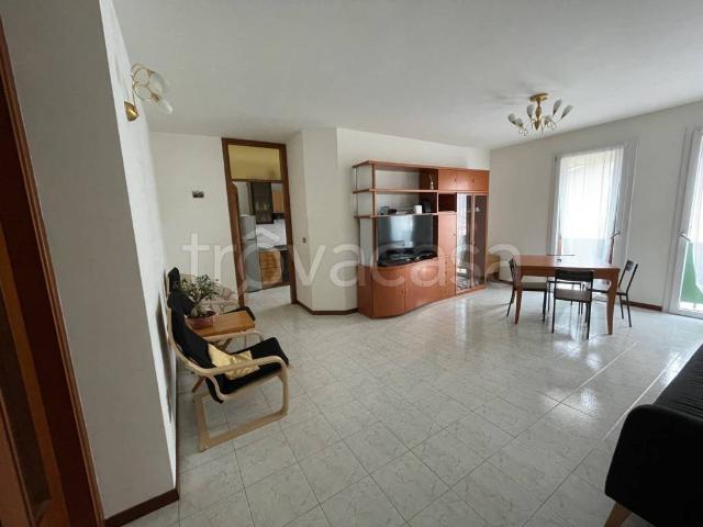 Appartamento in affitto a Vittorio Veneto, Veneto
