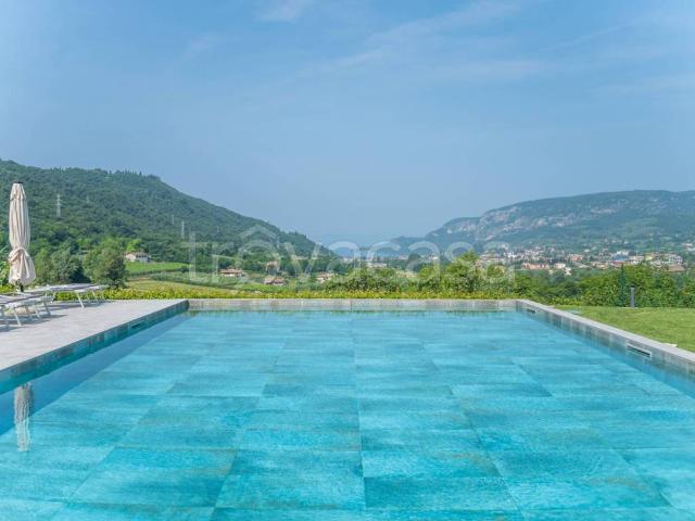 Appartamento in affitto a Costermano, Veneto