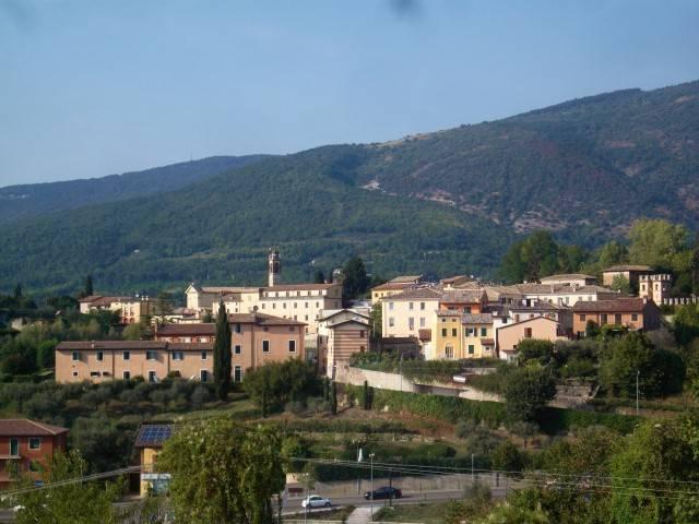 Appartamento in affitto a Costermano, Veneto