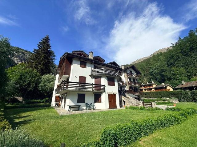 Appartamento in affitto a Villair Desot, Courmayeur