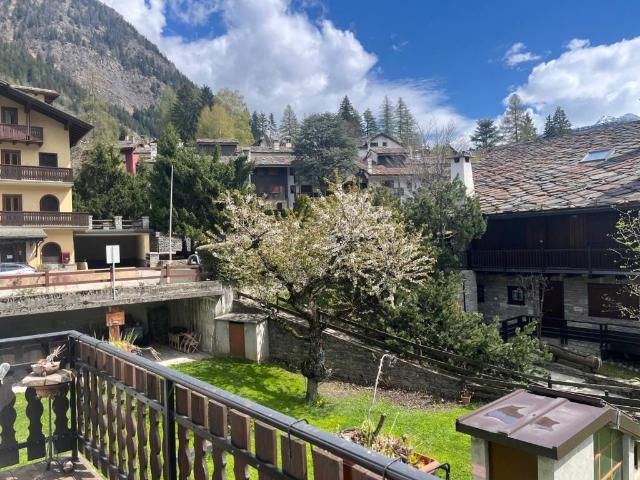 Appartamento in affitto a Courmayeur, Pussey