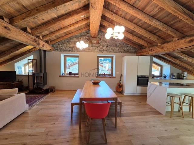 Appartamento in affitto a Courmayeur, Aosta