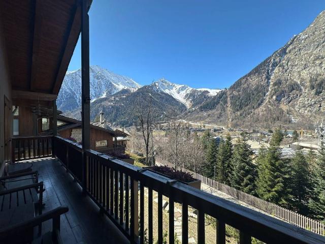 Appartamento in affitto a Villair Desot, Courmayeur