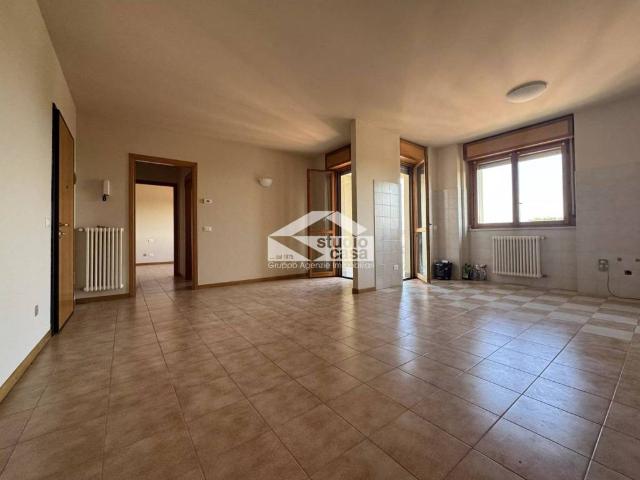 Appartamento in affitto a Crema, Lombardia