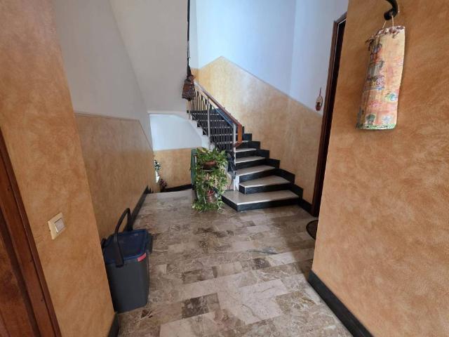 Appartamento in affitto a Giordano, Cremona