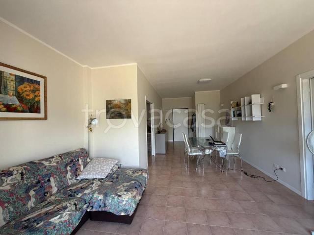 Appartamento in affitto a Zona Castello, Cremona