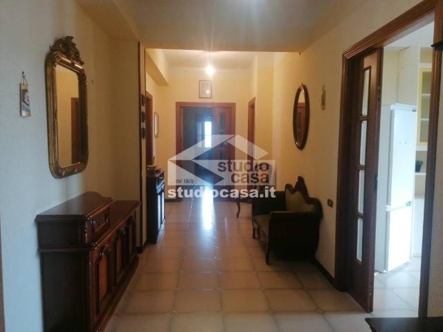 Appartamento in affitto a Calabria, Crotone
