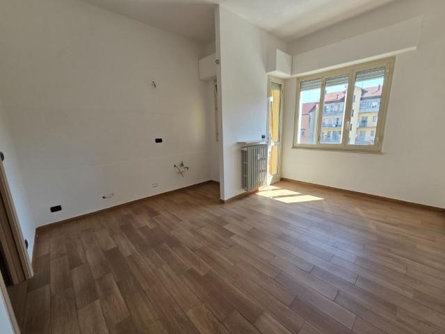 Appartamento in affitto a Cuneo Centro, Piemonte