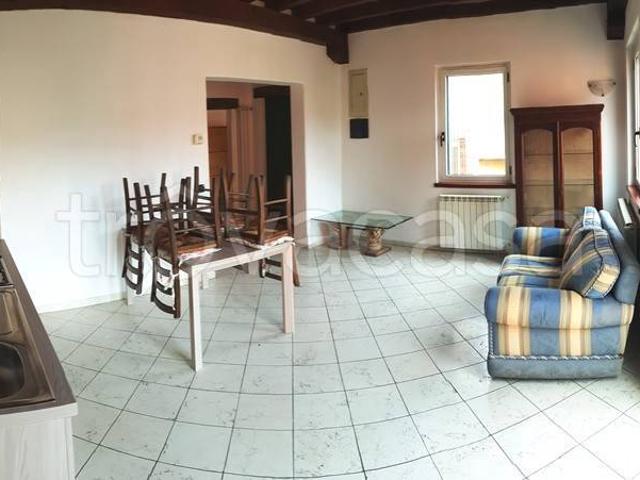 Appartamento in affitto a Curno, Bergamo