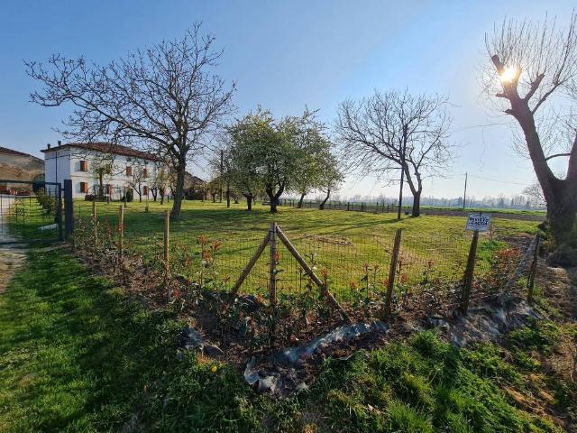 Appartamento in affitto a Ronchi, Curtatone