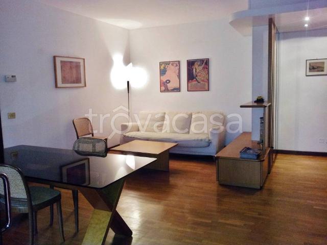 Appartamento in affitto a Cascina Santa Maria Fenino, Cusago