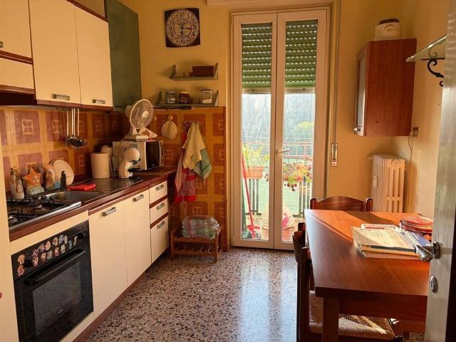 Appartamento in affitto a Daverio, Varese