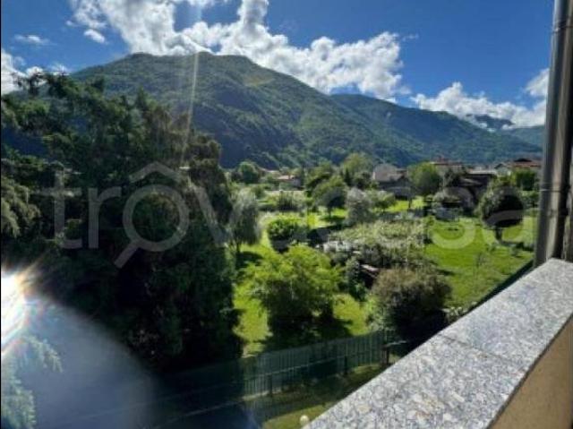 Appartamento in affitto a Castello, Dervio