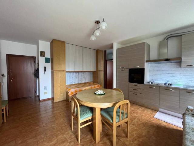 Appartamento in affitto a Castello, Dervio