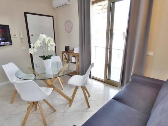 Appartamento in affitto a Desenzano Del Garda, Lombardia