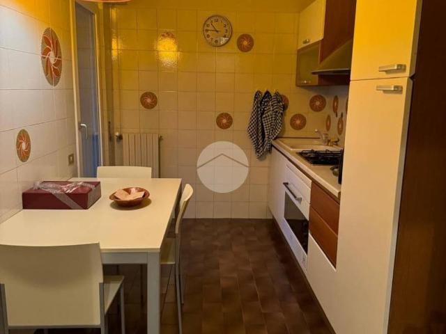 Appartamento in affitto a Desenzano Del Garda, Lombardia