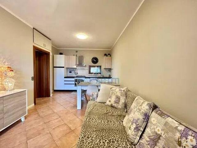 Appartamento in affitto a Desenzano Del Garda, Lombardia