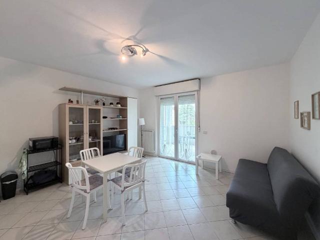 Appartamento in affitto a Desenzano Del Garda, Lombardia