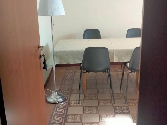 Appartamento in affitto a Desenzano del Garda, Brescia