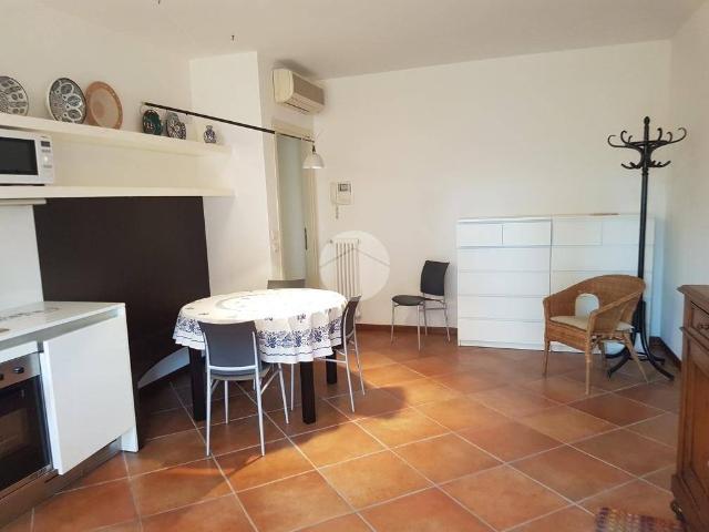 Appartamento in affitto a Desenzano del Garda, Brescia