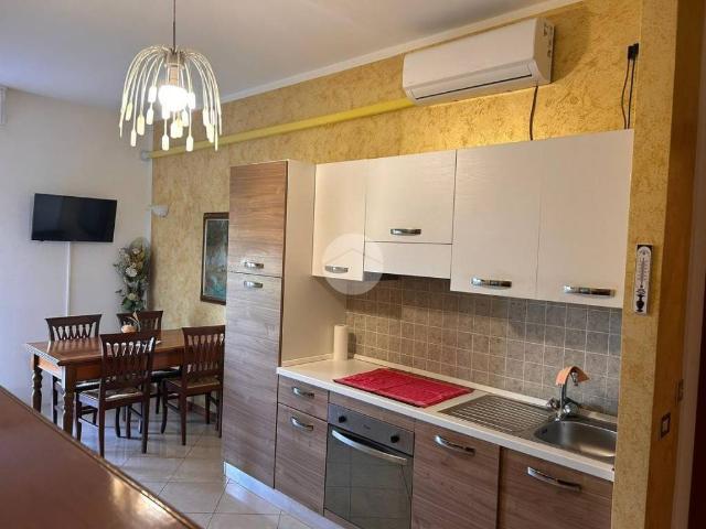 Appartamento in affitto a Desenzano del Garda, Brescia