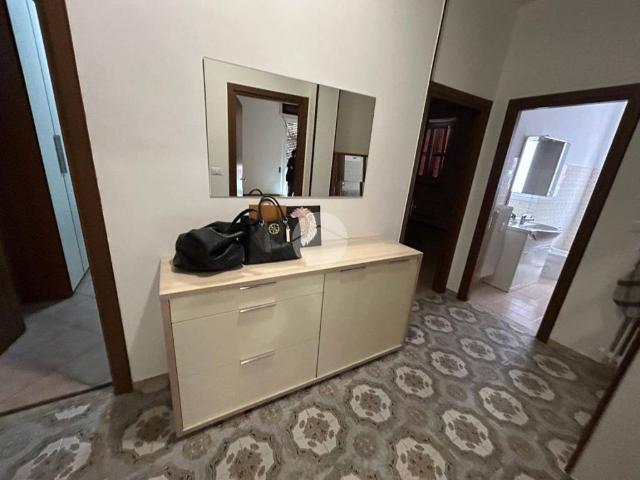 Appartamento in affitto a Desenzano Del Garda, Lombardia