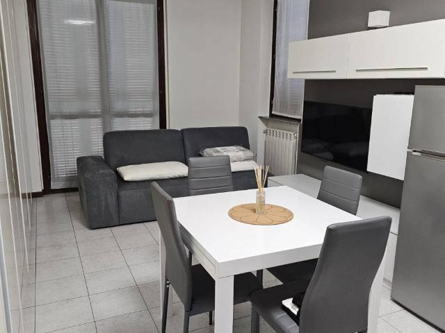 Appartamento in affitto a Prati, Desio