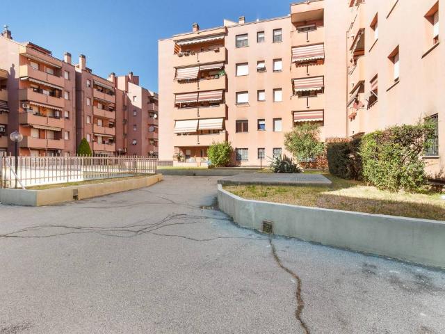 Appartamento in affitto a Desio, Lombardia