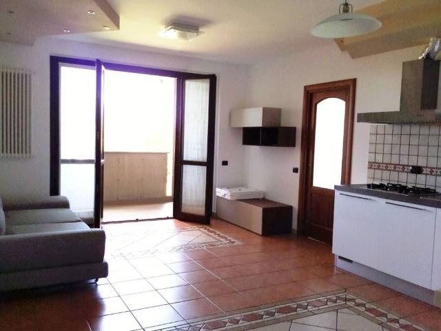Appartamento in affitto a Desio, Lombardia