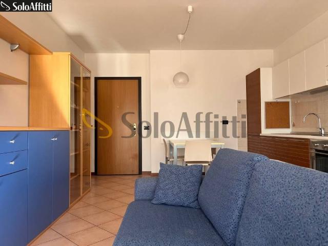 Appartamento in affitto a Desio, Lombardia