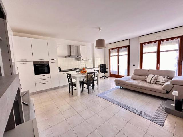 Appartamento in affitto a Ex Gavazzi, Desio