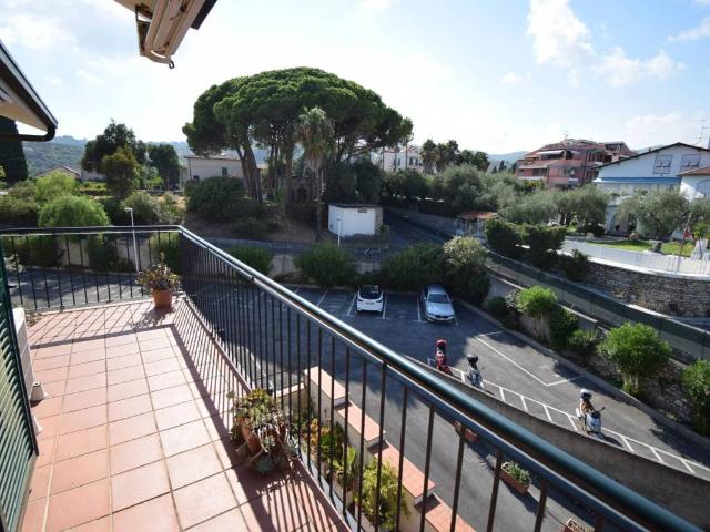 Appartamento in affitto a Diano Castello, Liguria