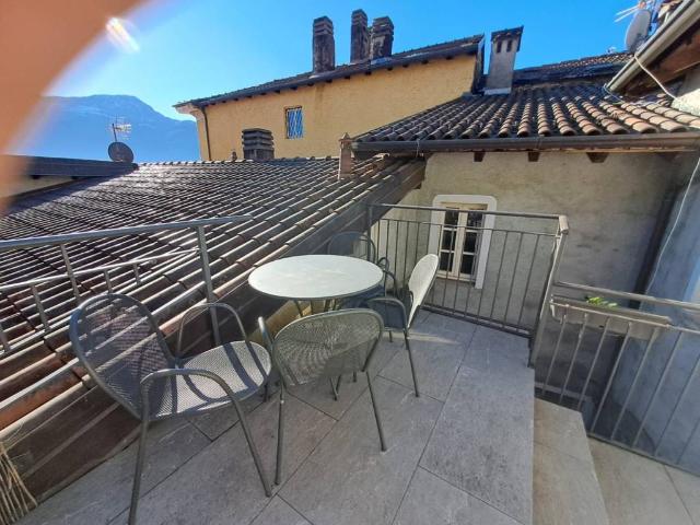 Appartamento in affitto a Domaso, Lombardia
