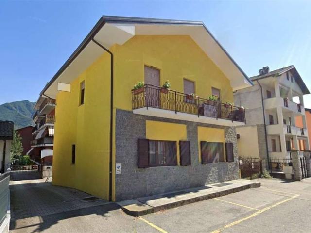 Appartamento in affitto a Mocogna, Piemonte