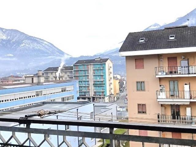 Appartamento in affitto a Mocogna, Piemonte