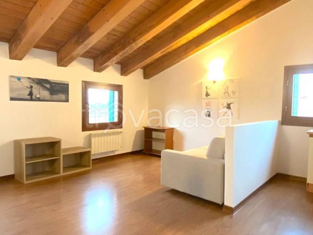 Appartamento in affitto a Carrara San Giorgio, Veneto