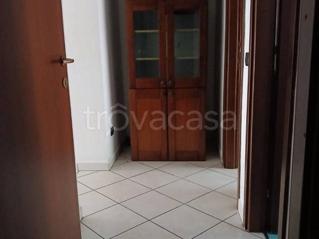 Appartamento in affitto a Crevenna, Erba