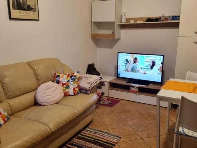 Appartamento in affitto a Rovere, Erba