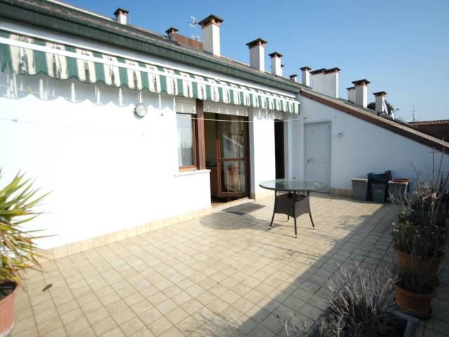 Appartamento in affitto a Este, Veneto